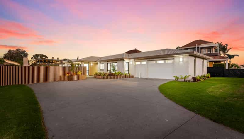 95 RUSSLEY DRIVE, Mount Maunganui