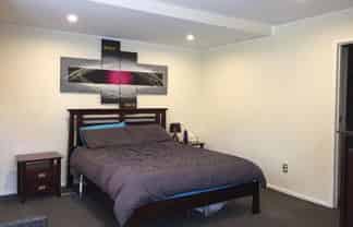 Auckland - Address withheld