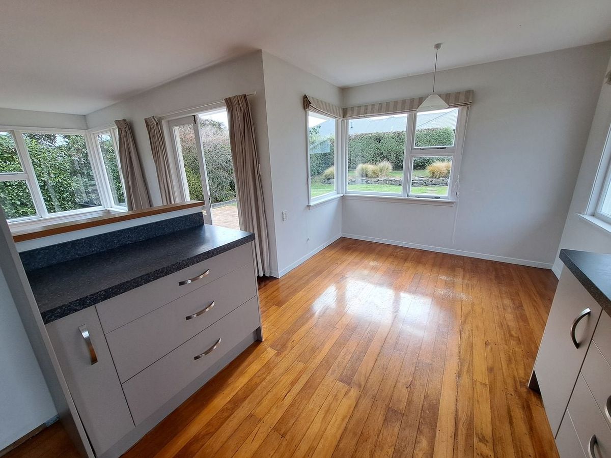 Sunny 3 bedroom home in a great location - Ansicht 3
