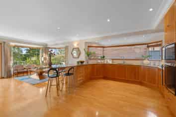 7 Coldham Crescent, Saint Johns