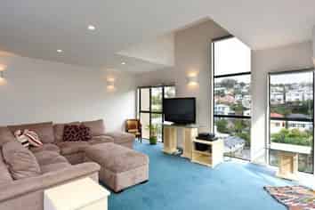P4/126 The Terrace, Wellington Central
