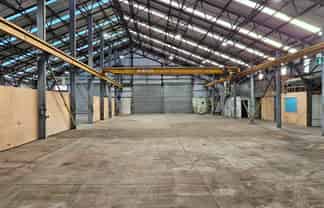 Large Engineering Workshop FOR LEASE!
