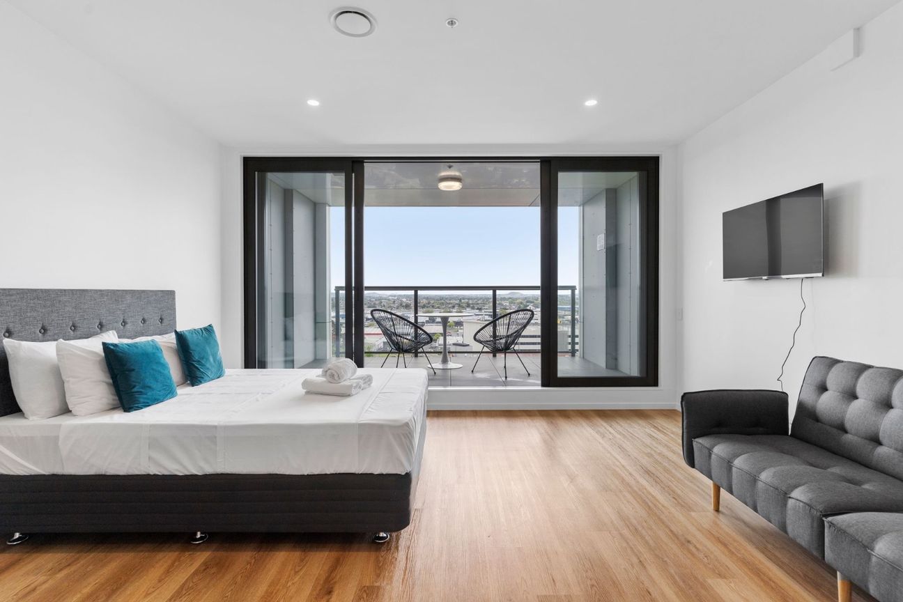Fully furnished studio Apartment with a balcony - Vista 2