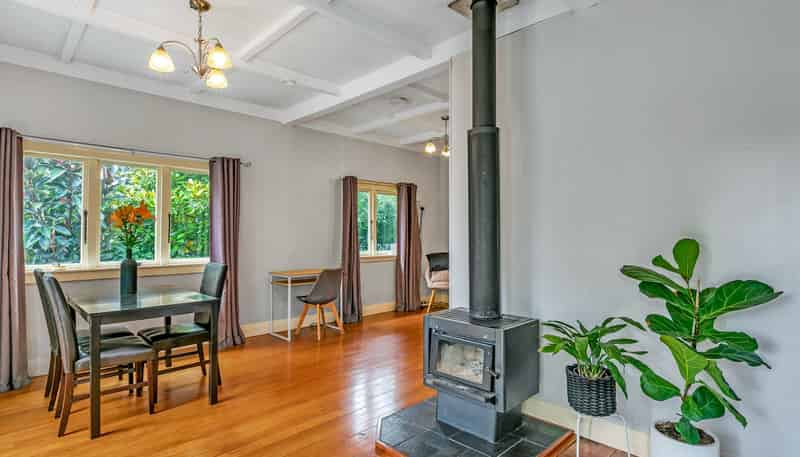1009 Great North Road, Point Chevalier