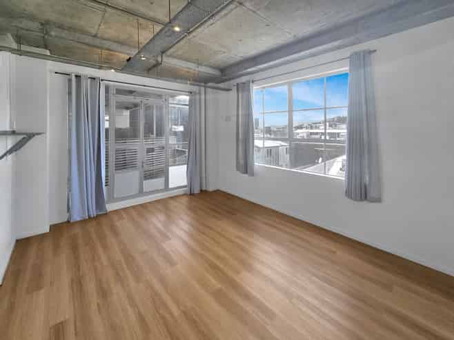 8/185 Victoria Street, Te Aro