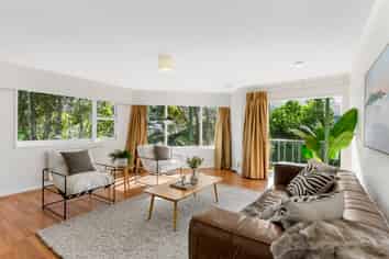 5 Crofton Road, Ngaio