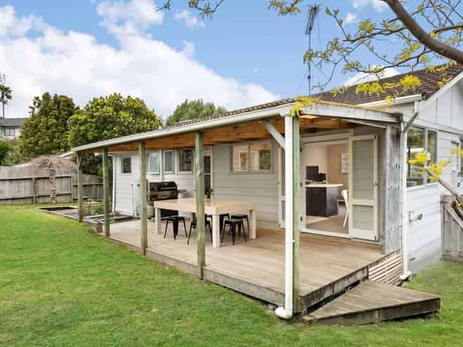 132 Awaruku Road, Torbay