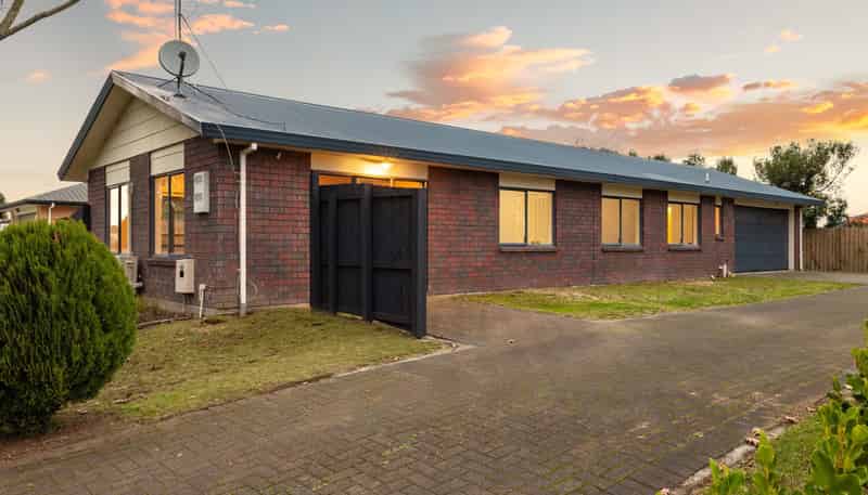 9 Catalina Drive, Melville