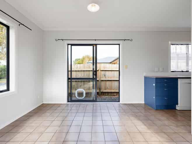 9 Catalina Drive, Melville