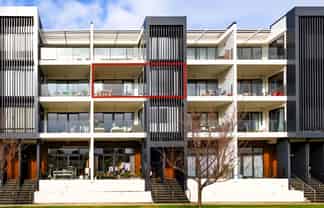 210/8 Thompson Park Road, Mount Wellington
