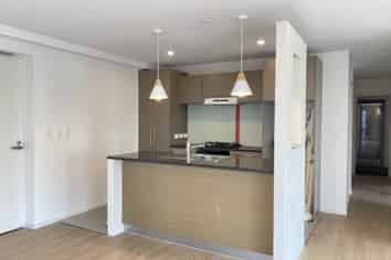 425/4 Wagener Place, Mount Albert
