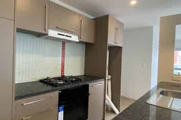 425/4 Wagener Place, Mount Albert