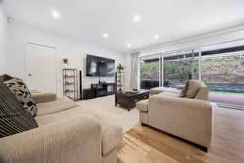 10 Hopetea Street, Long Bay