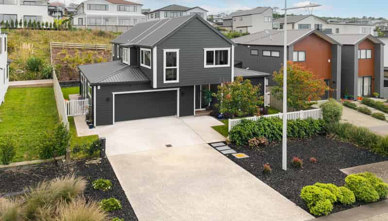 10 Hopetea Street, Long Bay