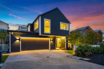 10 Hopetea Street, Long Bay