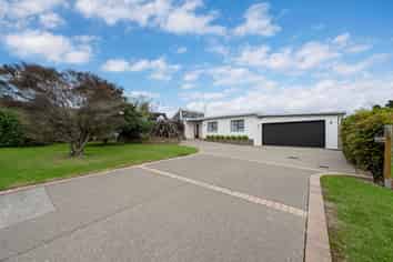 49 Kurnell Drive, Botany Downs