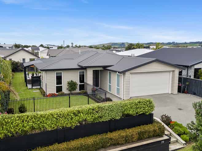 77 Sandhurst Drive, Papamoa