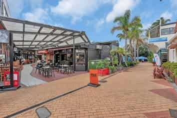 Rare Waterfront Investment – Paihia