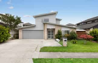 10 Coolaghy Drive, Flat Bush