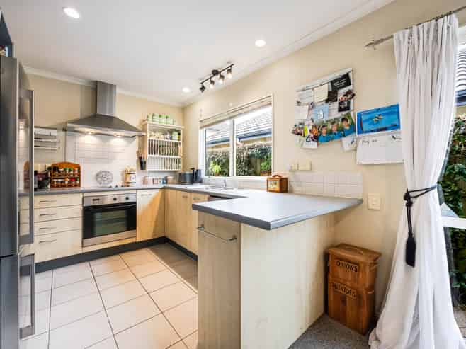 4 Applebox Lane, Henderson