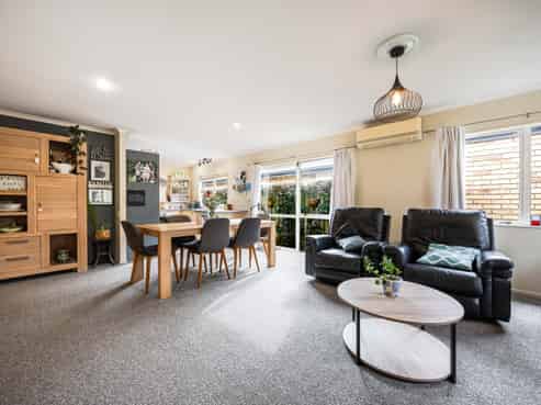 4 Applebox Lane, Henderson