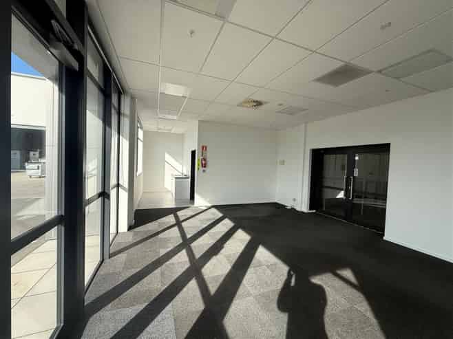 Well-Located and Flexible Industrial Space