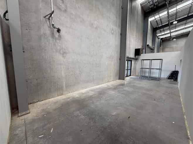 Well-Located and Flexible Industrial Space