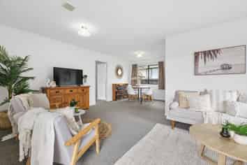 27B Resolution Road, Welcome Bay