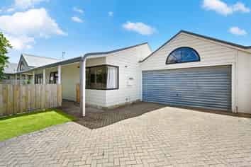 13a Forest Lake Road, Forest Lake