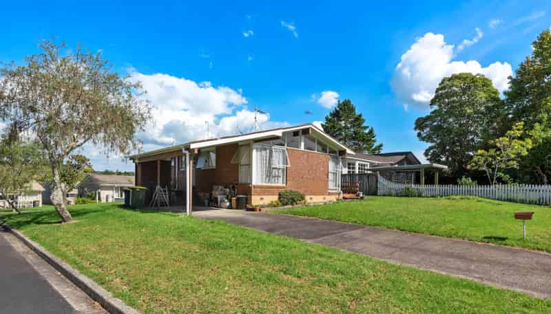 12 Cockayne Crescent, Sunnynook