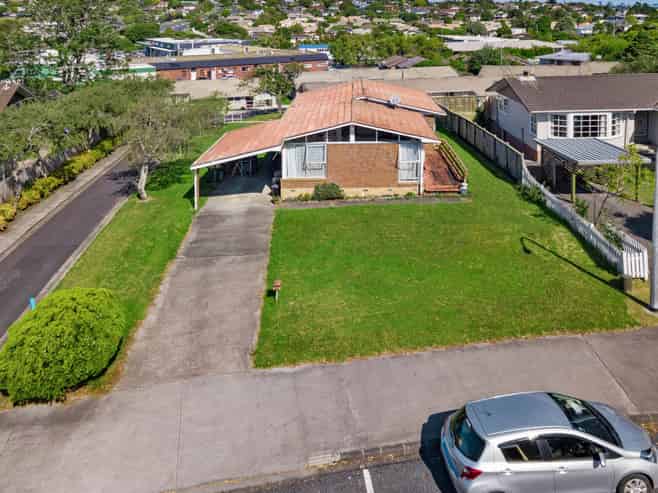 12 Cockayne Crescent, Sunnynook