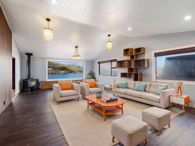 36 Perkins Road, Queenstown Hill