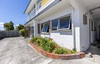 6/8 Lee Road, Taradale