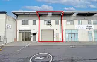 INUSTRIAL UNIT FOR LEASE

