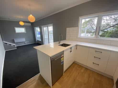 63B Overtoun Terrace , Hataitai