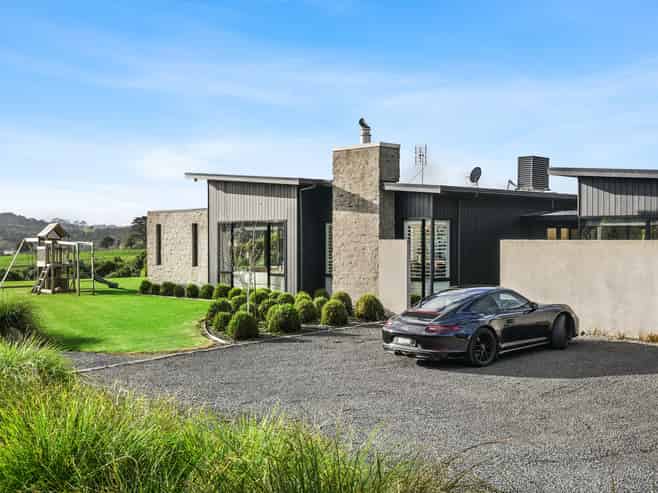 458 Whitehills Road, Waitoki