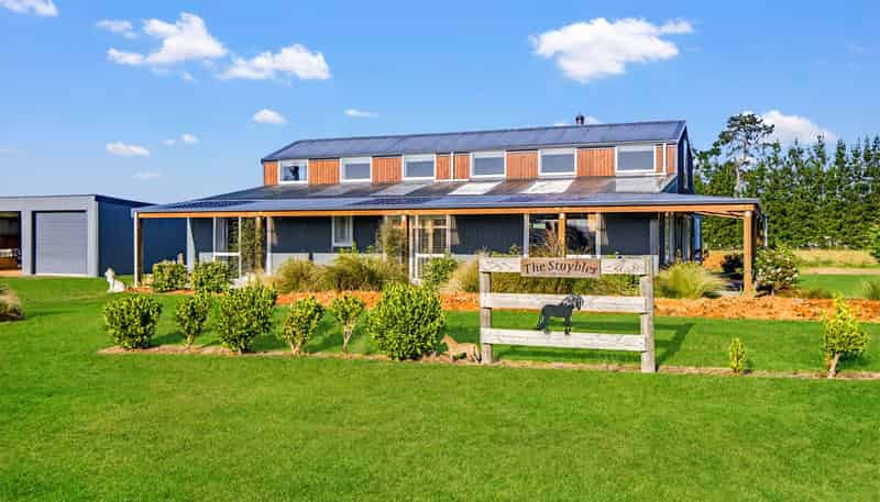 649 Birch Hill Road, Okuku