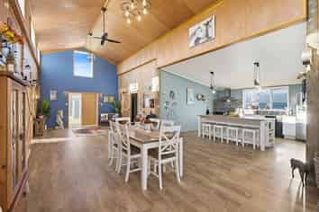 649 Birch Hill Road, Okuku