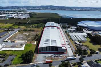 Premium large-scale industrial facility