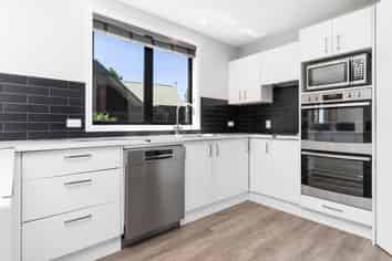 9 Oaktree Lane, Bishopdale