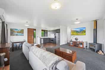 176 Seaward Road, Edendale