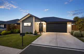 14 Northmoor Boulevard, Rolleston