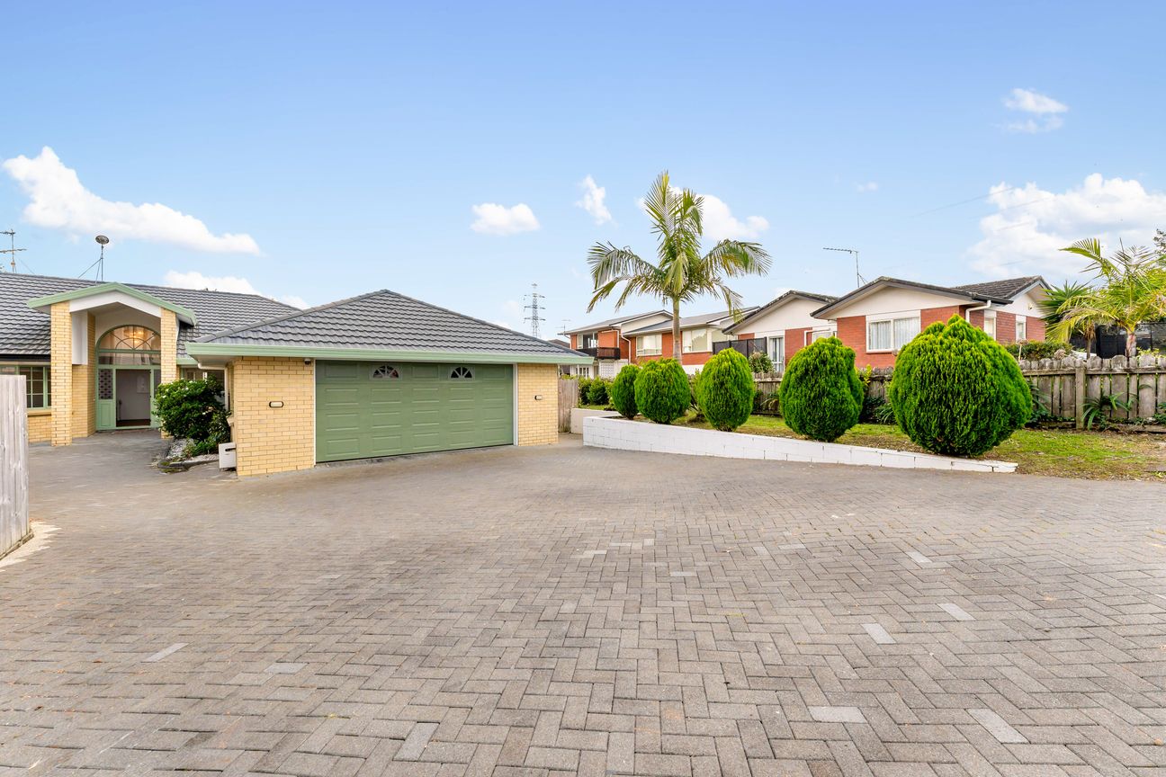 Two Homes, One Massive Freehold Site - Bild 6