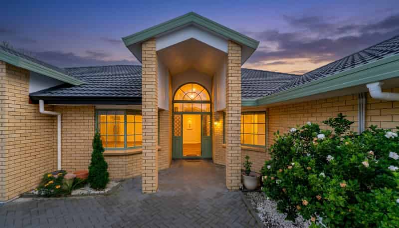 188 Hill Road, The Gardens