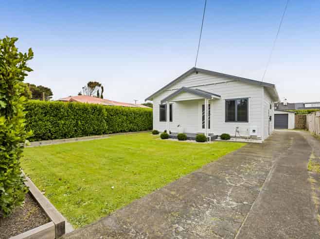 186 South Road, Hawera