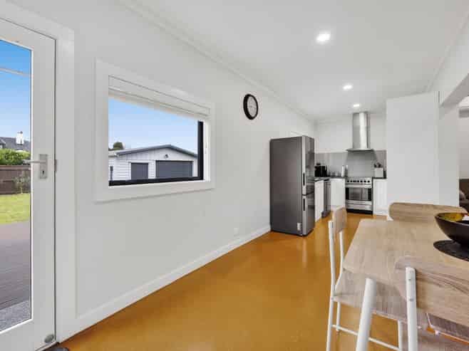 186 South Road, Hawera
