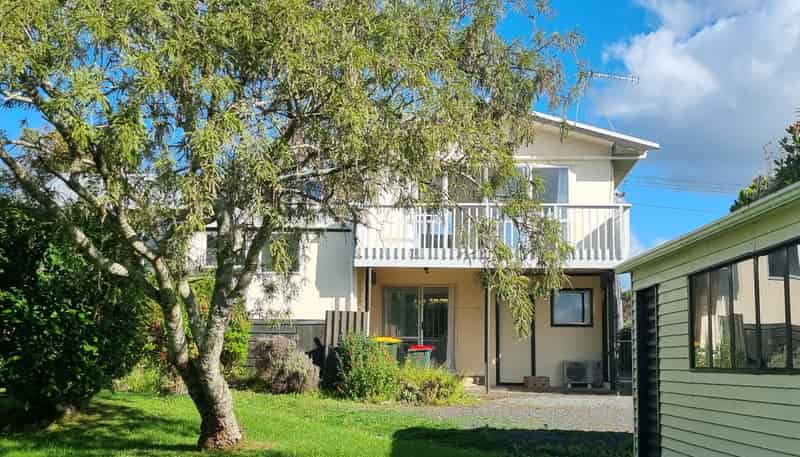 12 First View Ave, Beachlands