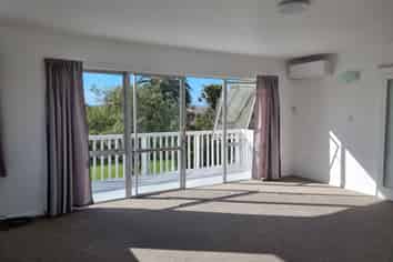 12 First View Ave, Beachlands