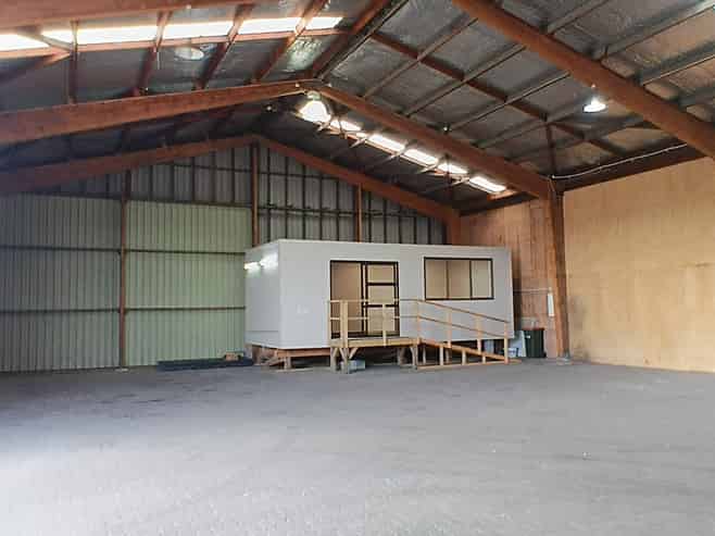 Affordable Clear-span Warehouse