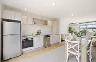 14/54 Champion Street, Edgeware